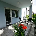 Szafir Nad Morzem W Sianozetach Διαμέρισμα *