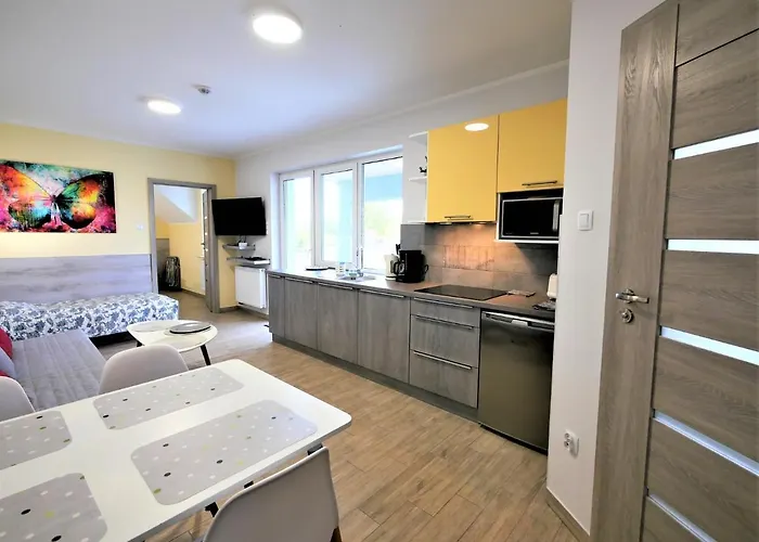 Szafir Nad Morzem W Sianozetach Apartamento